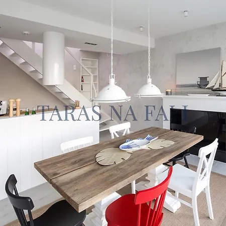 Taras Na Fali Sopot