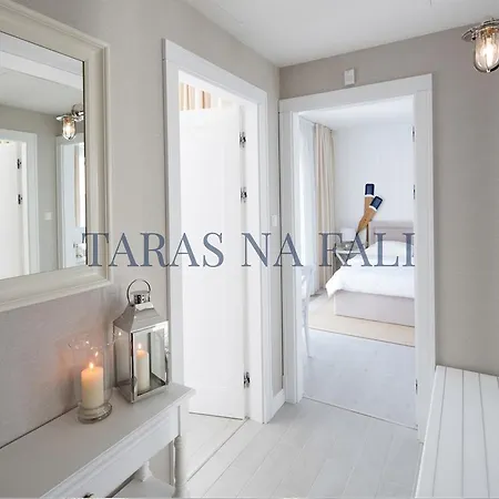 Taras Na Fali